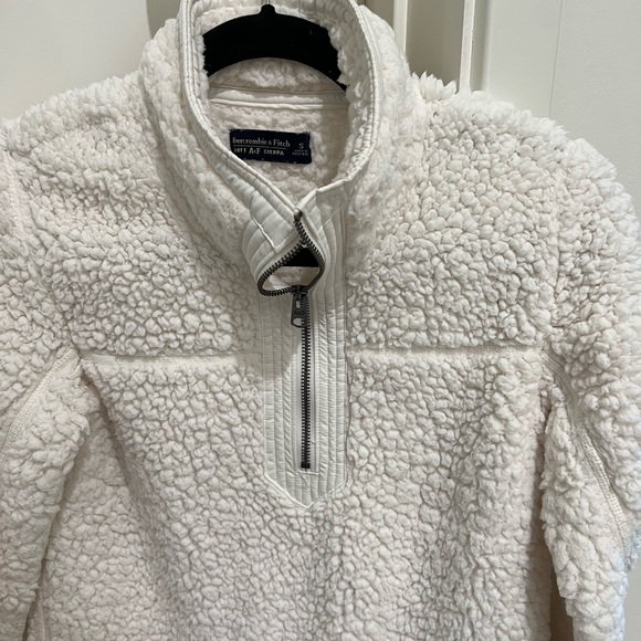 Abercrombie & Fitch Sherpa quarter-zip - Picture 3 of 9